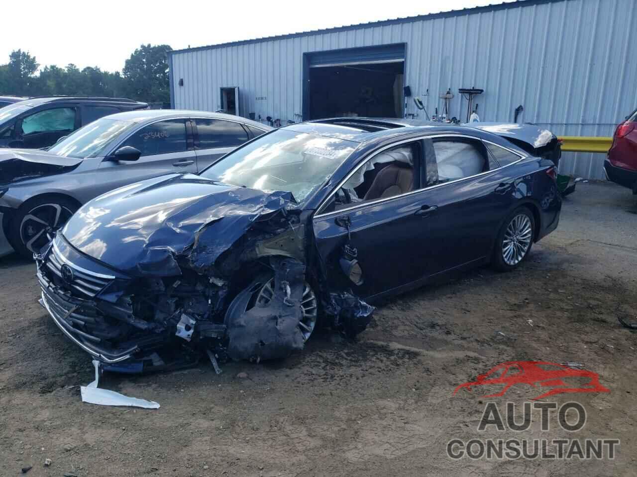 TOYOTA AVALON 2019 - 4T1BZ1FB4KU004895