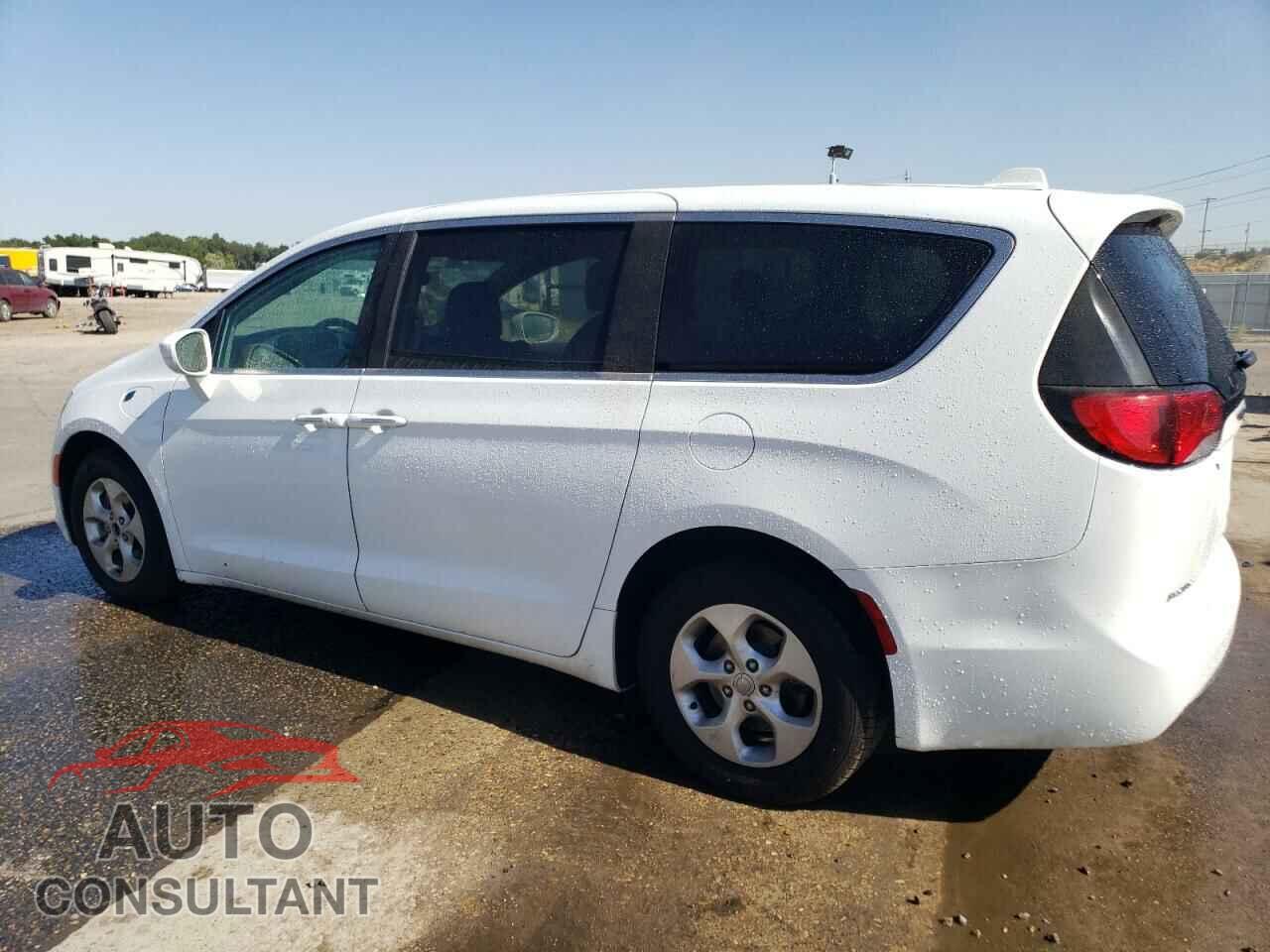CHRYSLER PACIFICA 2018 - 2C4RC1H72JR158286
