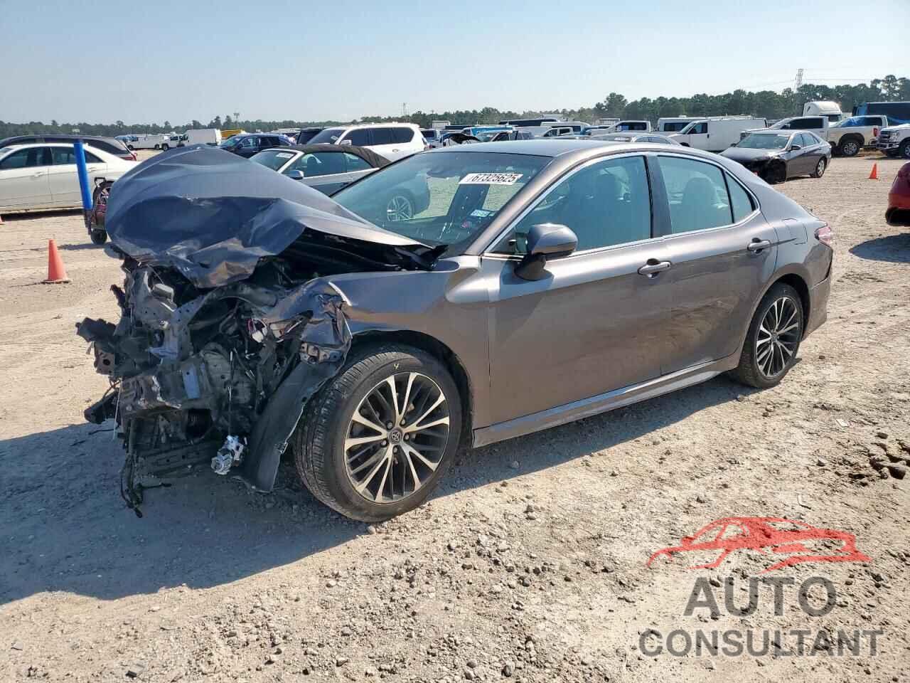 TOYOTA CAMRY 2020 - 4T1G11AK3LU887300