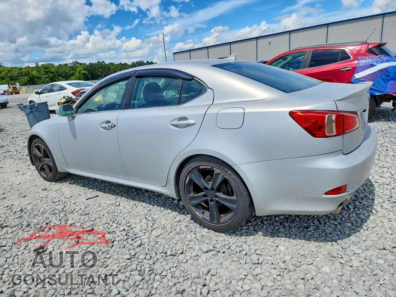 LEXUS IS 2011 - JTHBF5C20B5145495