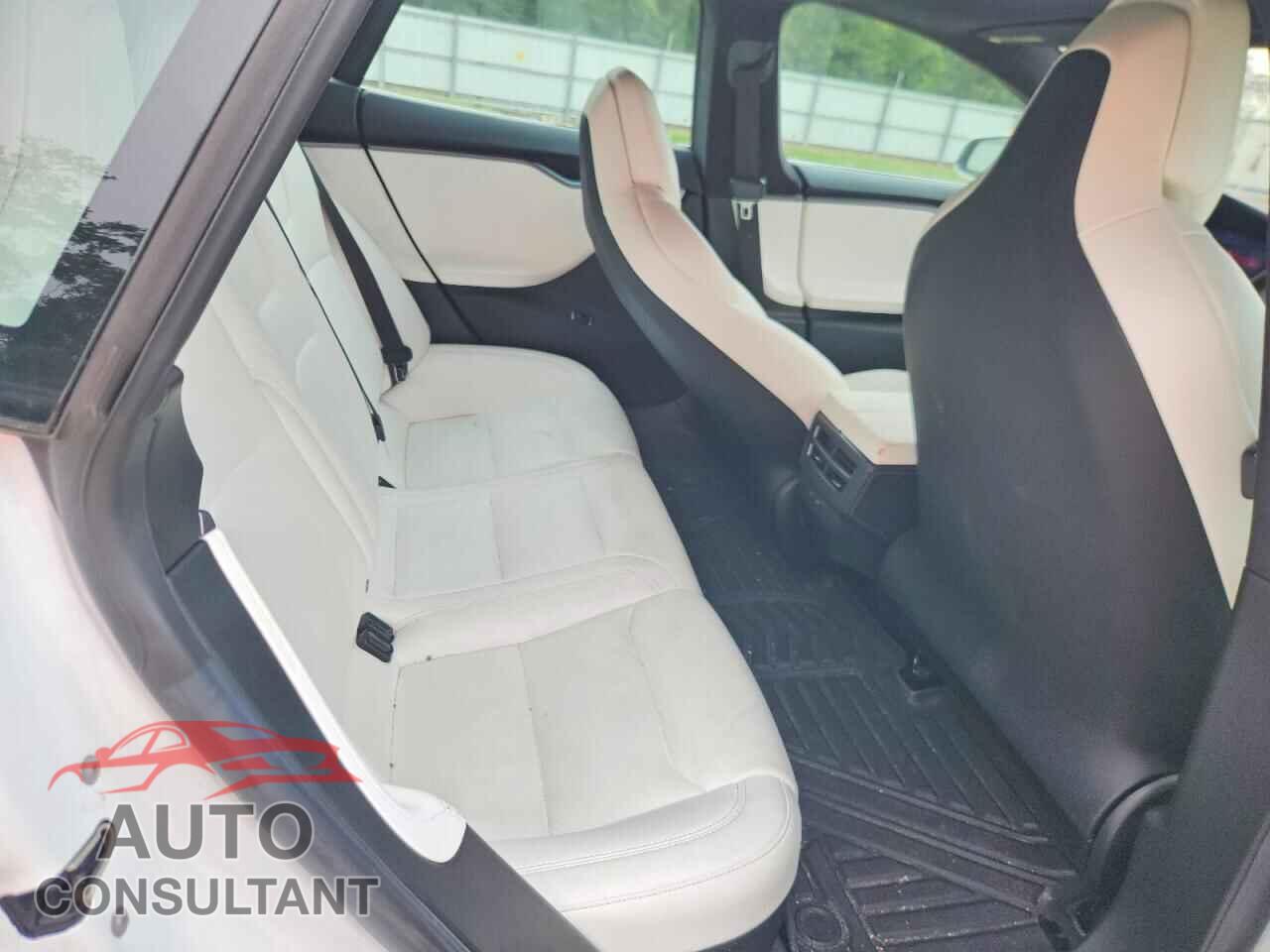 TESLA MODEL S 2018 - 5YJSA1E2XJF273486