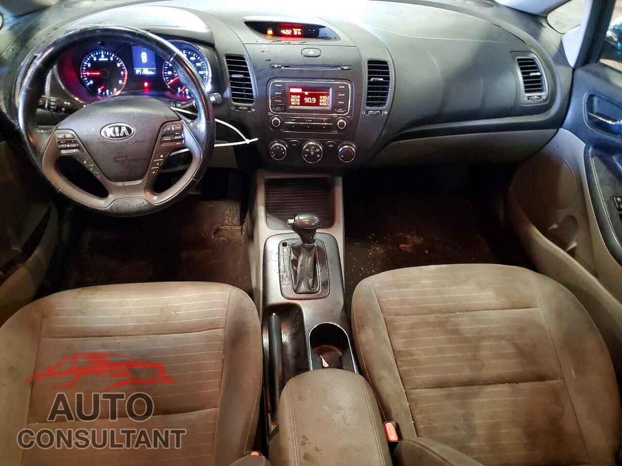 KIA FORTE 2015 - KNAFX4A85F5293842