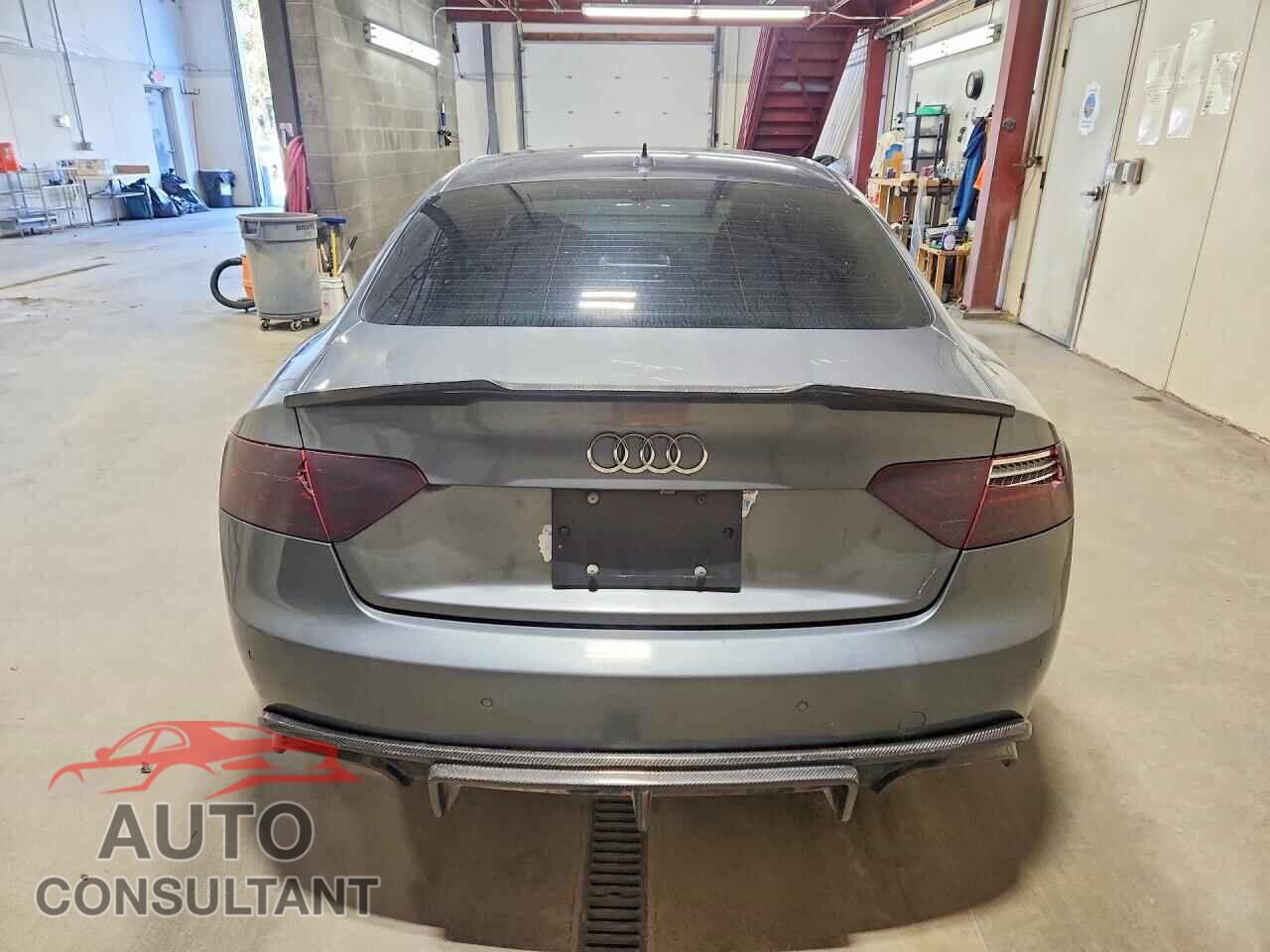 AUDI A5 2014 - WAULFAFR1EA039458