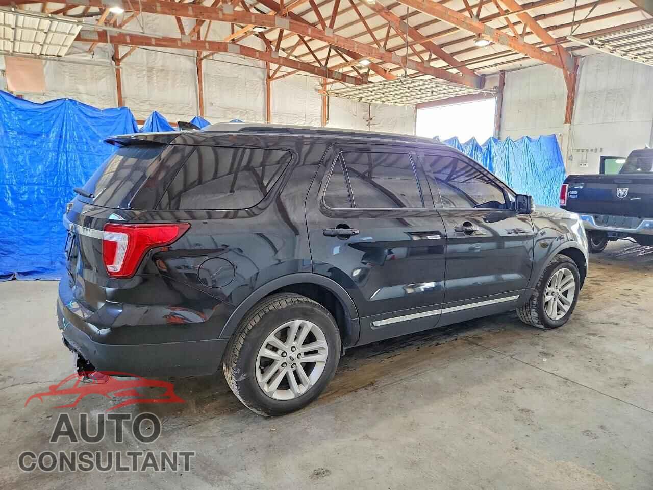 FORD EXPLORER 2017 - 1FM5K7D80HGD97538