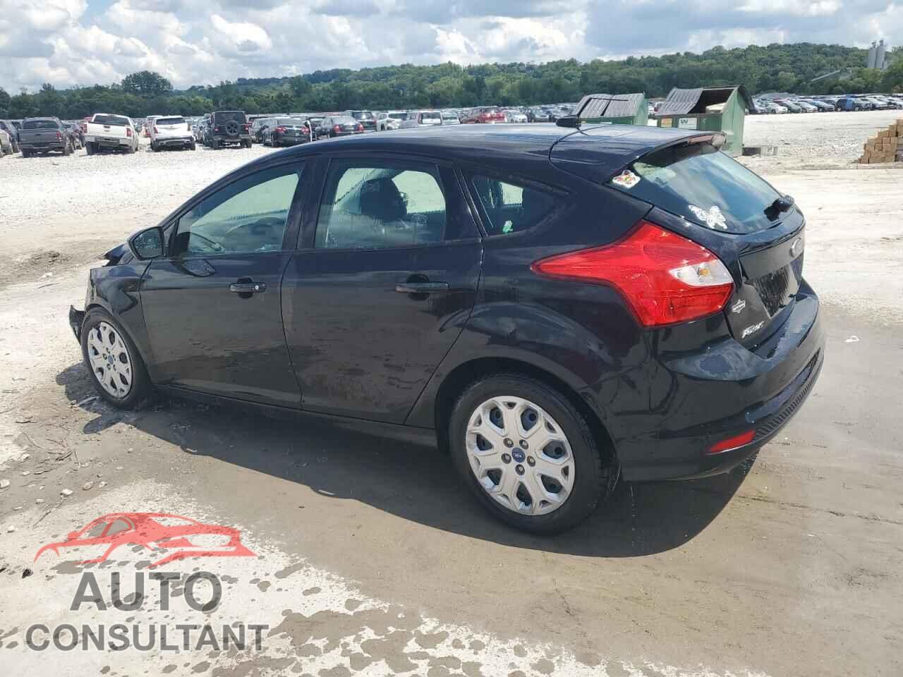 FORD FOCUS 2012 - 1FAHP3K27CL174543