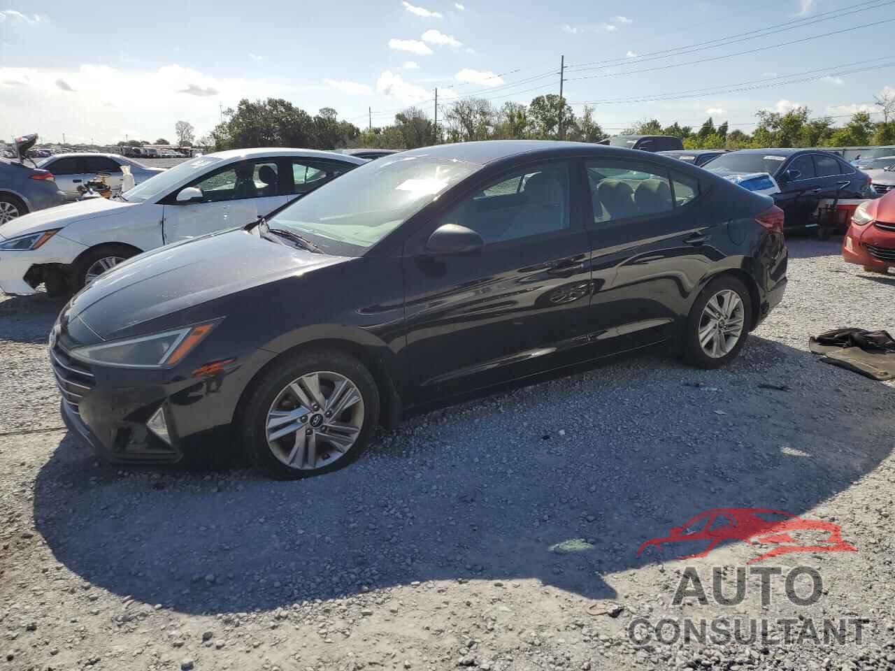 HYUNDAI ELANTRA 2019 - KMHD84LF9KU872654