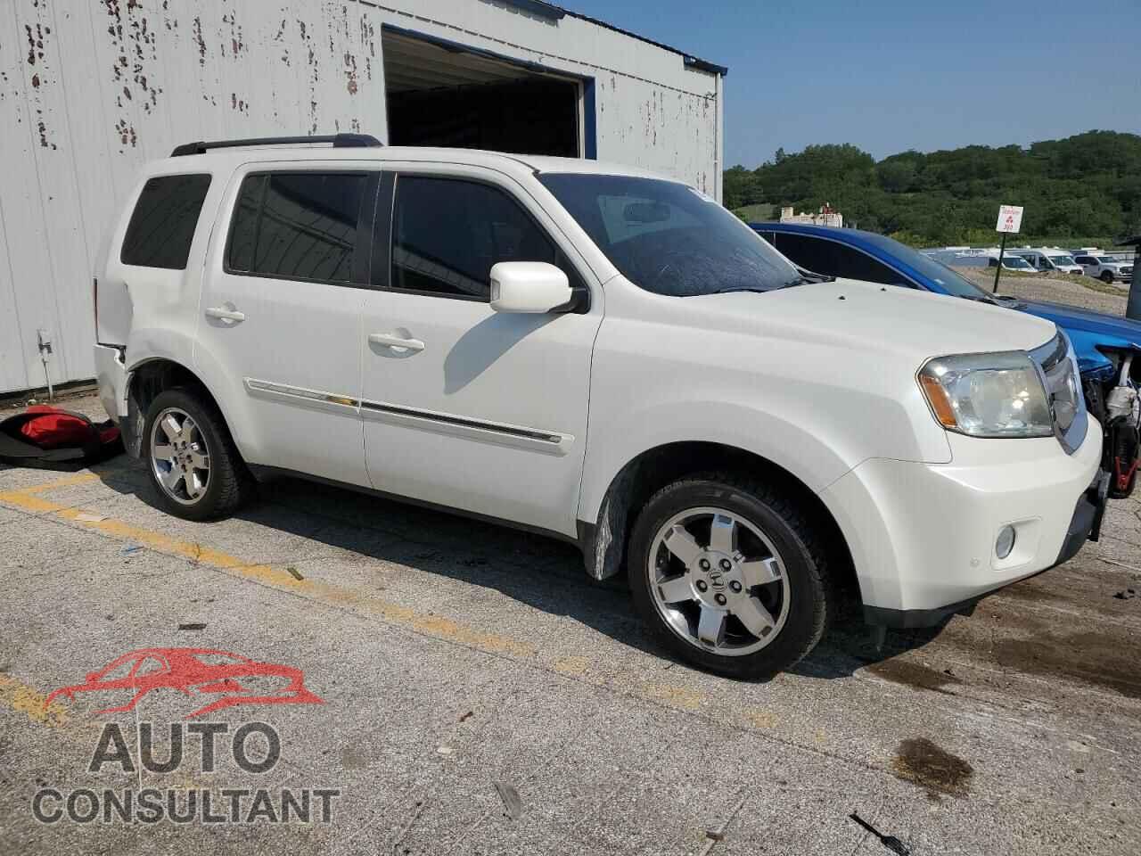HONDA PILOT 2011 - 5FNYF4H94BB006299