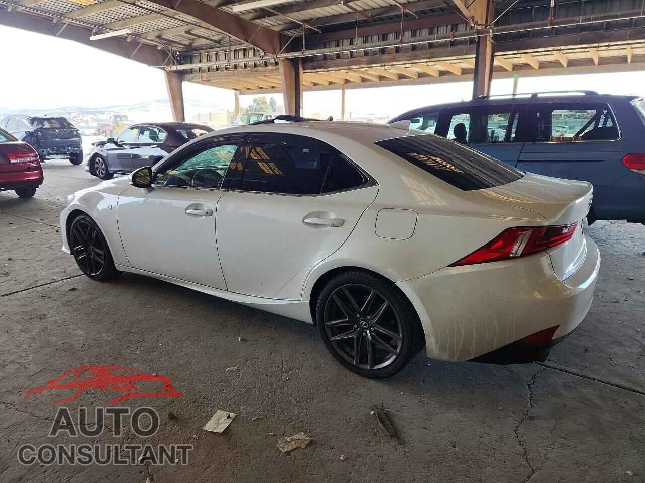 LEXUS IS 2014 - JTHBF1D22E5035978