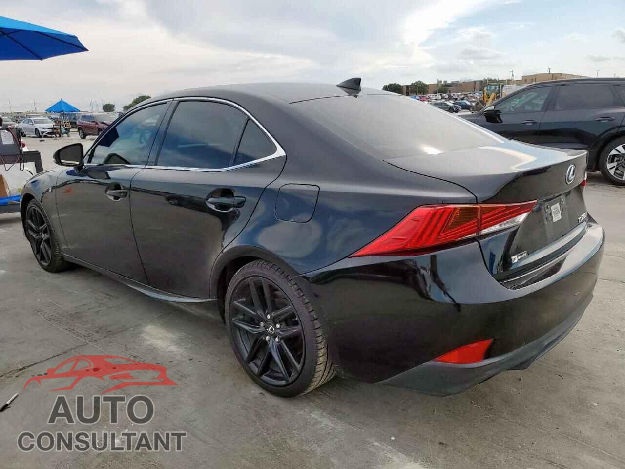LEXUS IS 2017 - JTHBA1D24H5051960