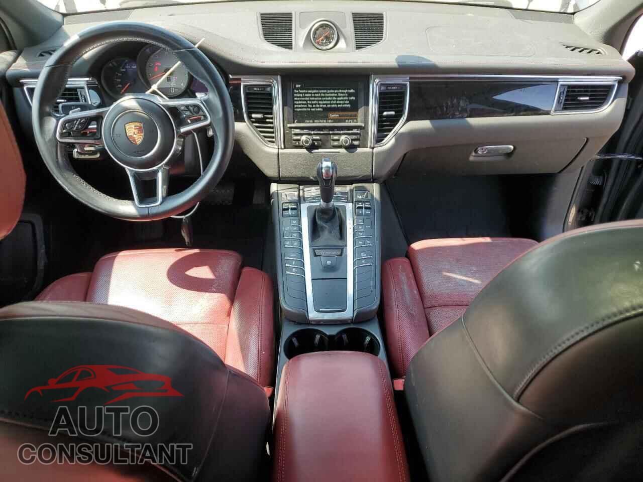 PORSCHE MACAN 2015 - WP1AB2A59FLB43894