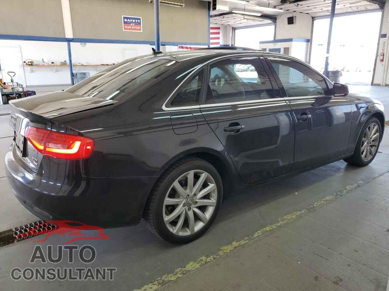 AUDI A4 2013 - WAUFFAFL5DN003319