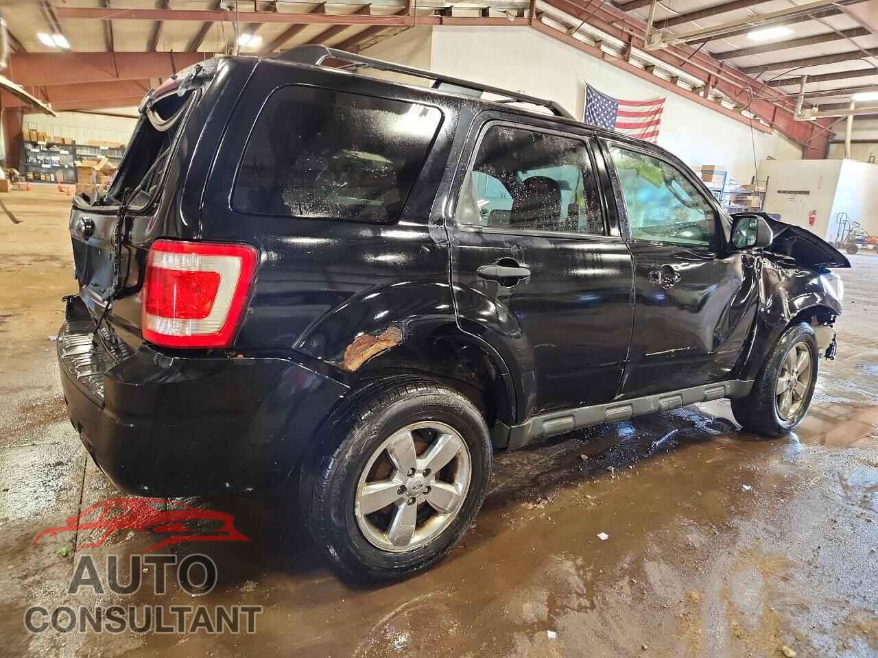 FORD ESCAPE 2010 - 1FMCU9D74AKA84418