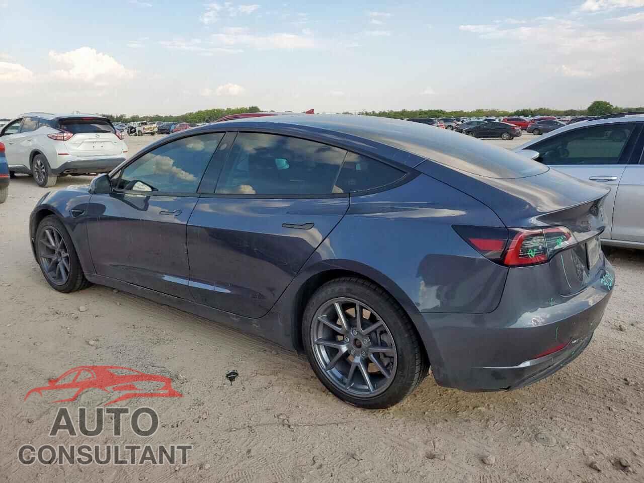 TESLA MODEL 3 2023 - 5YJ3E1EA1PF707688