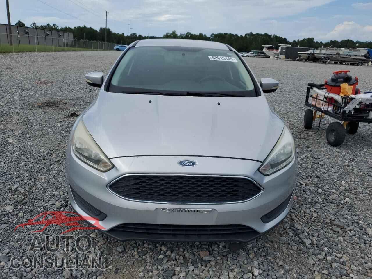 FORD FOCUS 2017 - 1FADP3F28HL251498