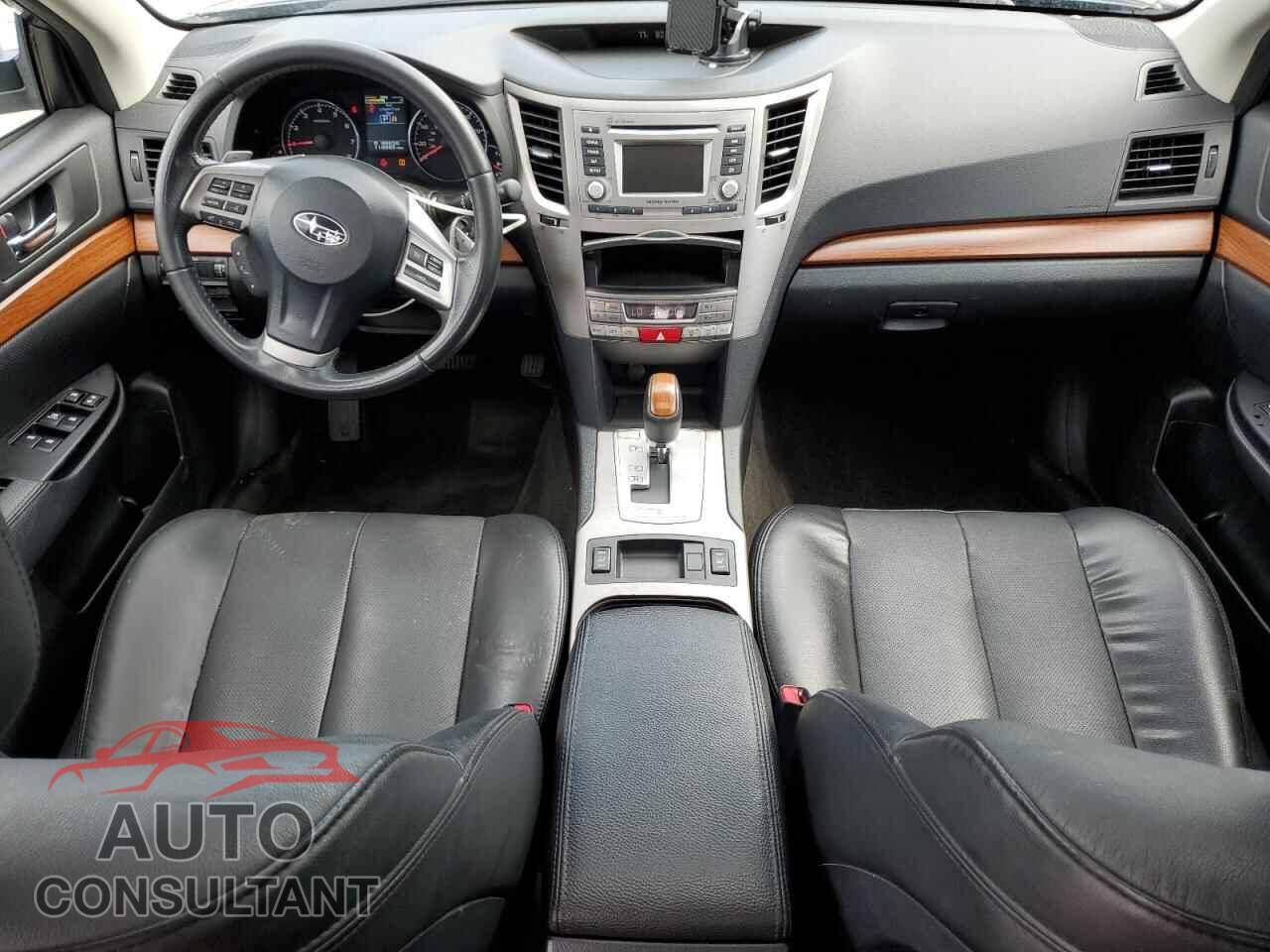 SUBARU OUTBACK 2013 - 4S4BRBKC0D3322011