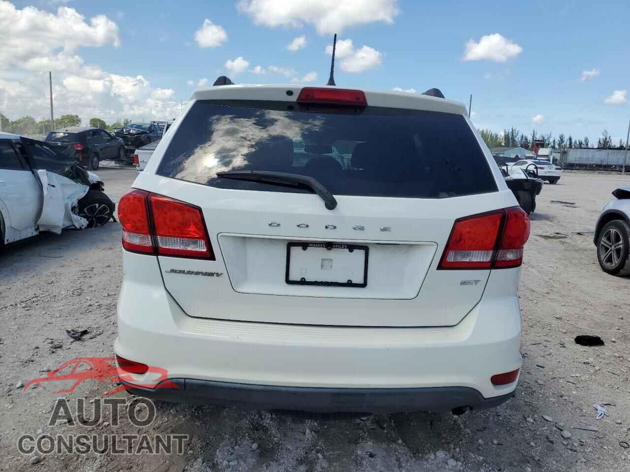 DODGE JOURNEY 2017 - 3C4PDCBB1HT547621