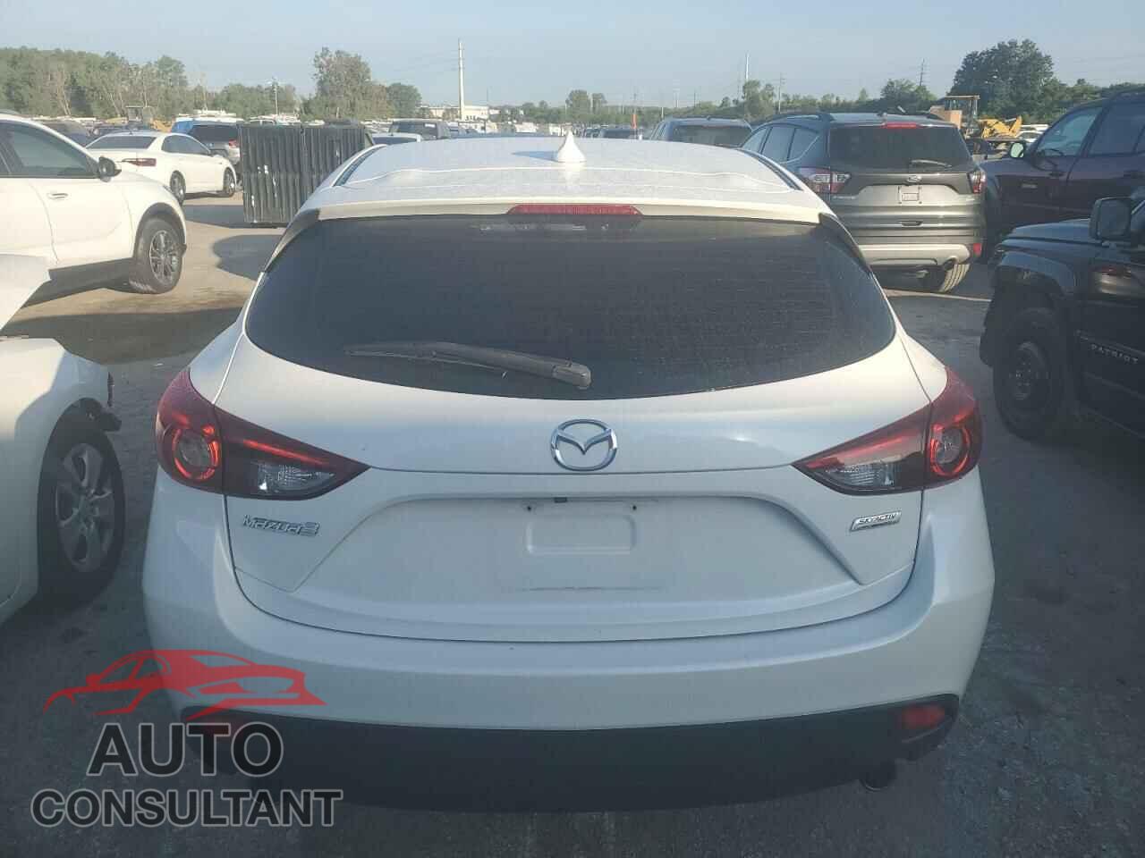 MAZDA 3 2016 - JM1BM1N34G1279544