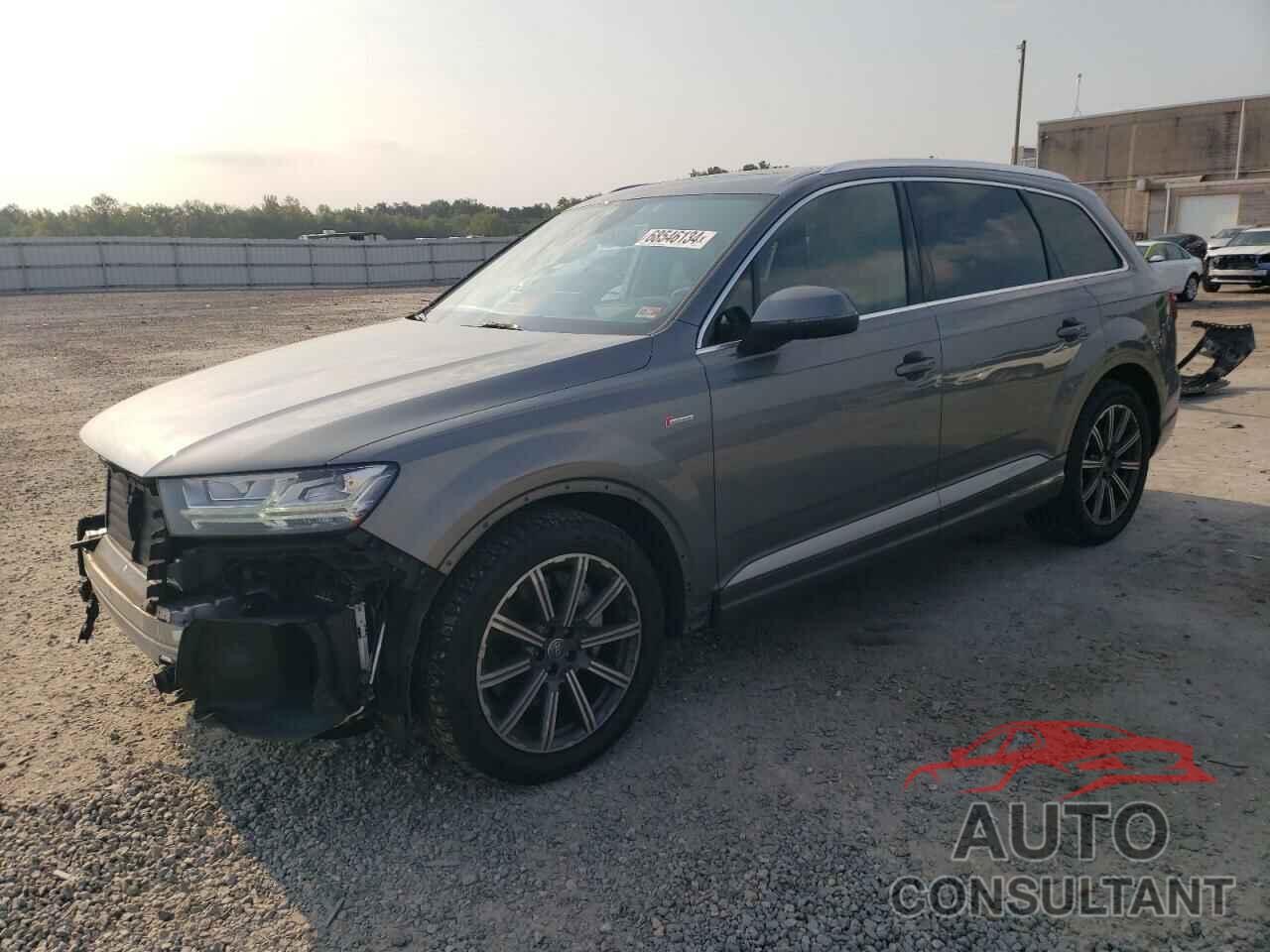 AUDI Q7 2017 - WA1VAAF70HD026657