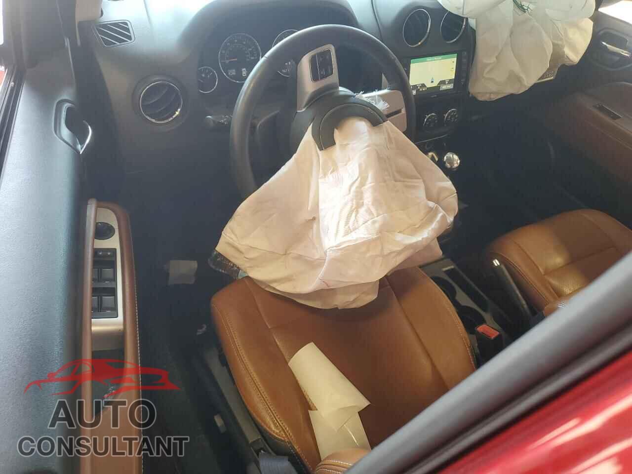 JEEP COMPASS 2015 - 1C4NJDCB0FD121250