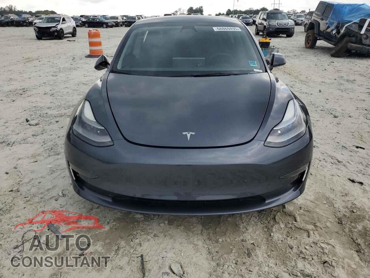 TESLA MODEL 3 2023 - 5YJ3E1EA3PF458374