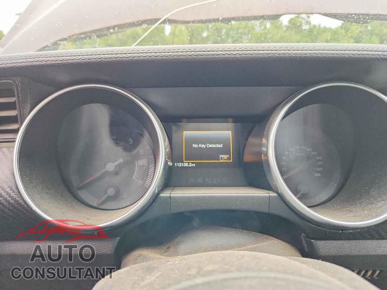 FORD MUSTANG 2018 - 1FA6P8TH8J5126686