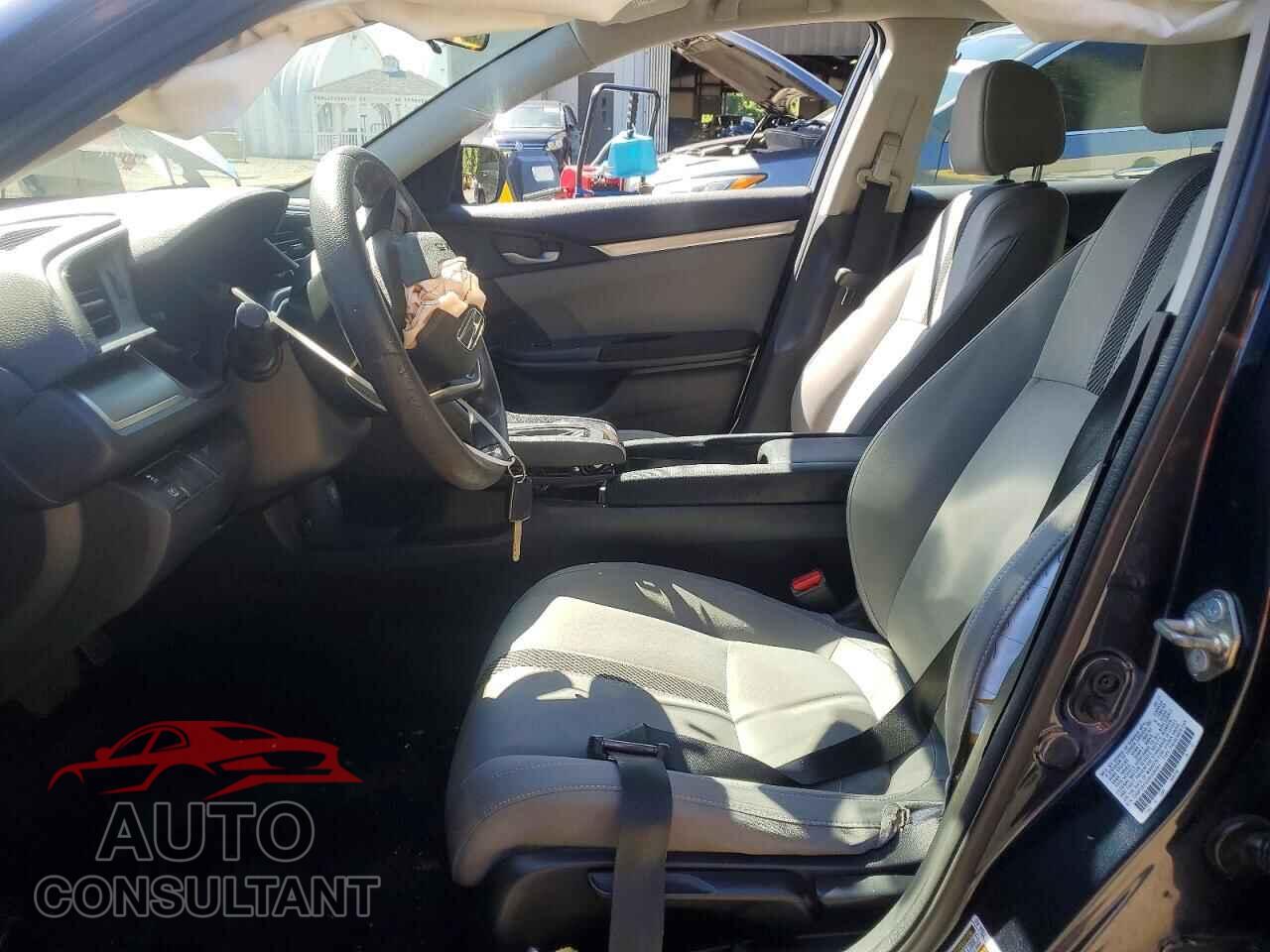 HONDA CIVIC 2017 - 2HGFC2F55HH536547