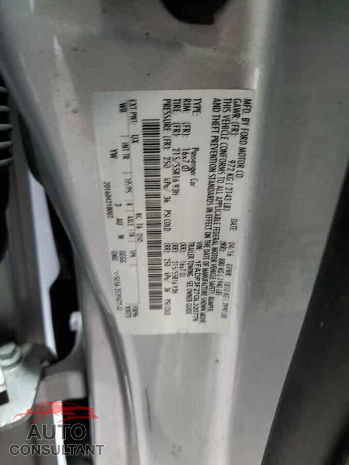 FORD FOCUS 2016 - 1FADP3F27GL320776