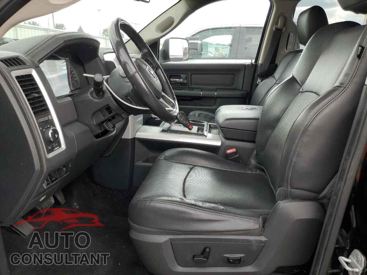 DODGE RAM 1500 2012 - 1C6RD7MT1CS321196