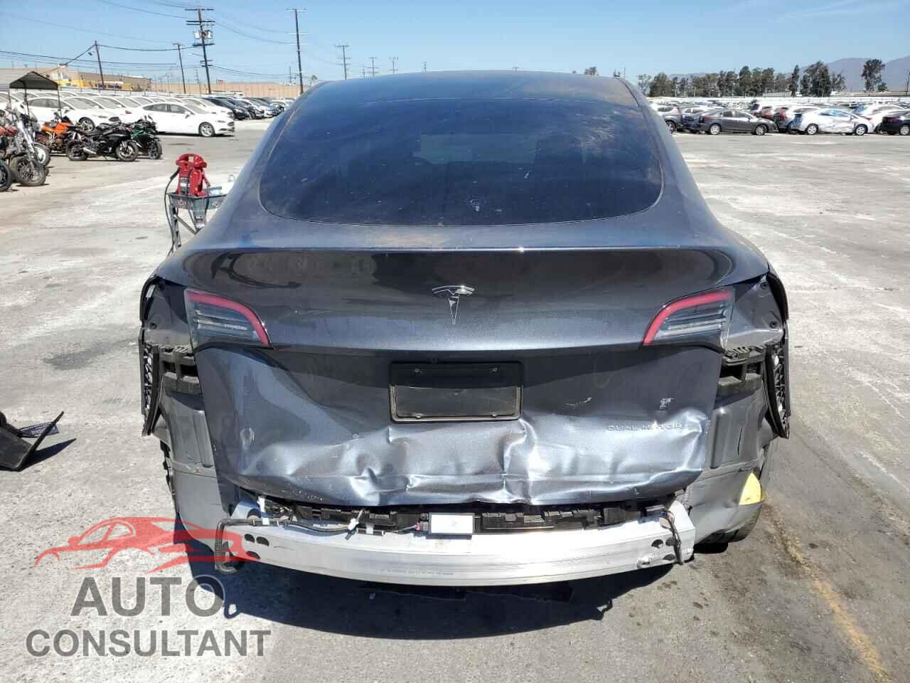 TESLA MODEL Y 2022 - 7SAYGDEE2NA021421