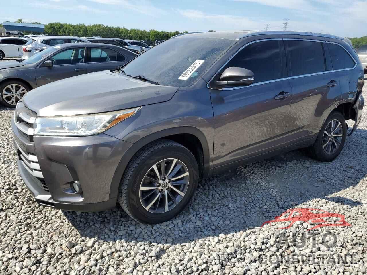 TOYOTA HIGHLANDER 2018 - 5TDKZRFH3JS543583