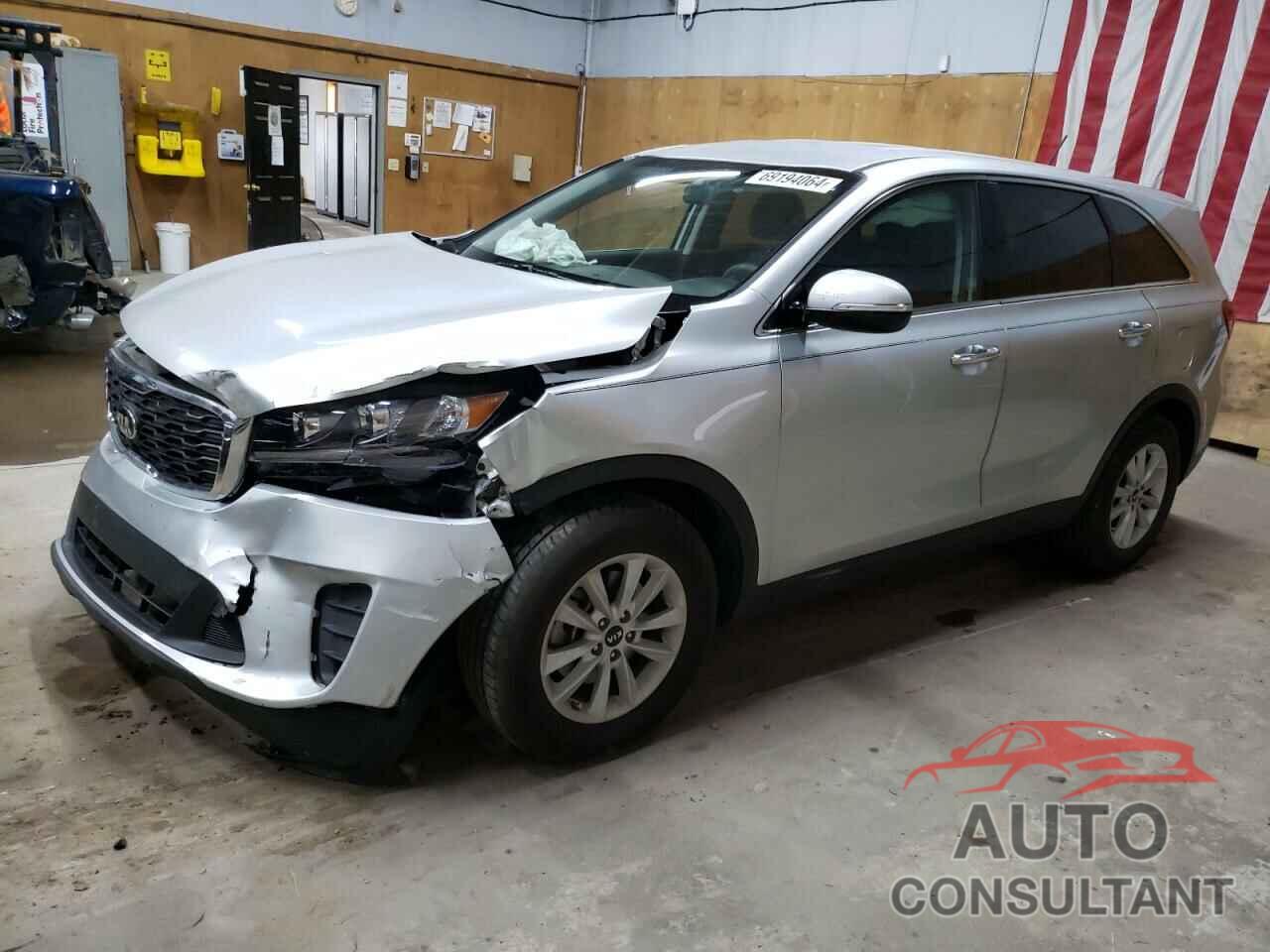 KIA SORENTO 2019 - 5XYPG4A39KG514064