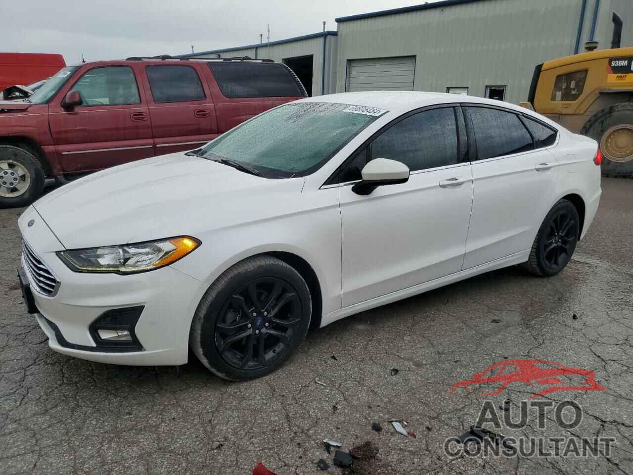 FORD FUSION 2019 - 3FA6P0HD5KR114081