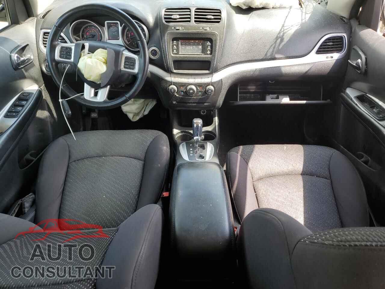 DODGE JOURNEY 2013 - 3C4PDCAB8DT584306