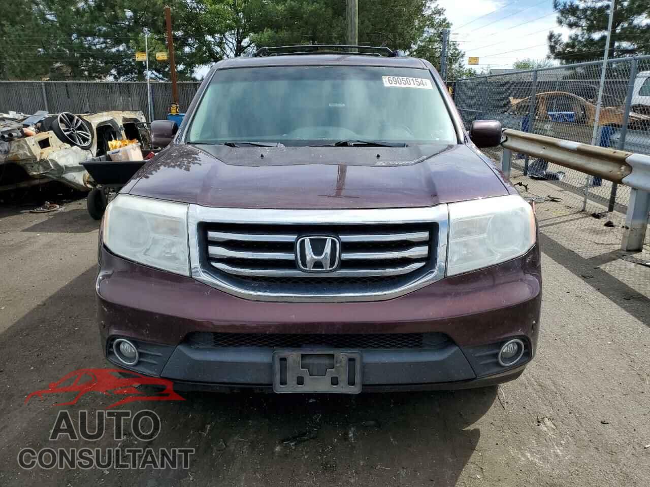 HONDA PILOT 2014 - 5FNYF4H99EB032255