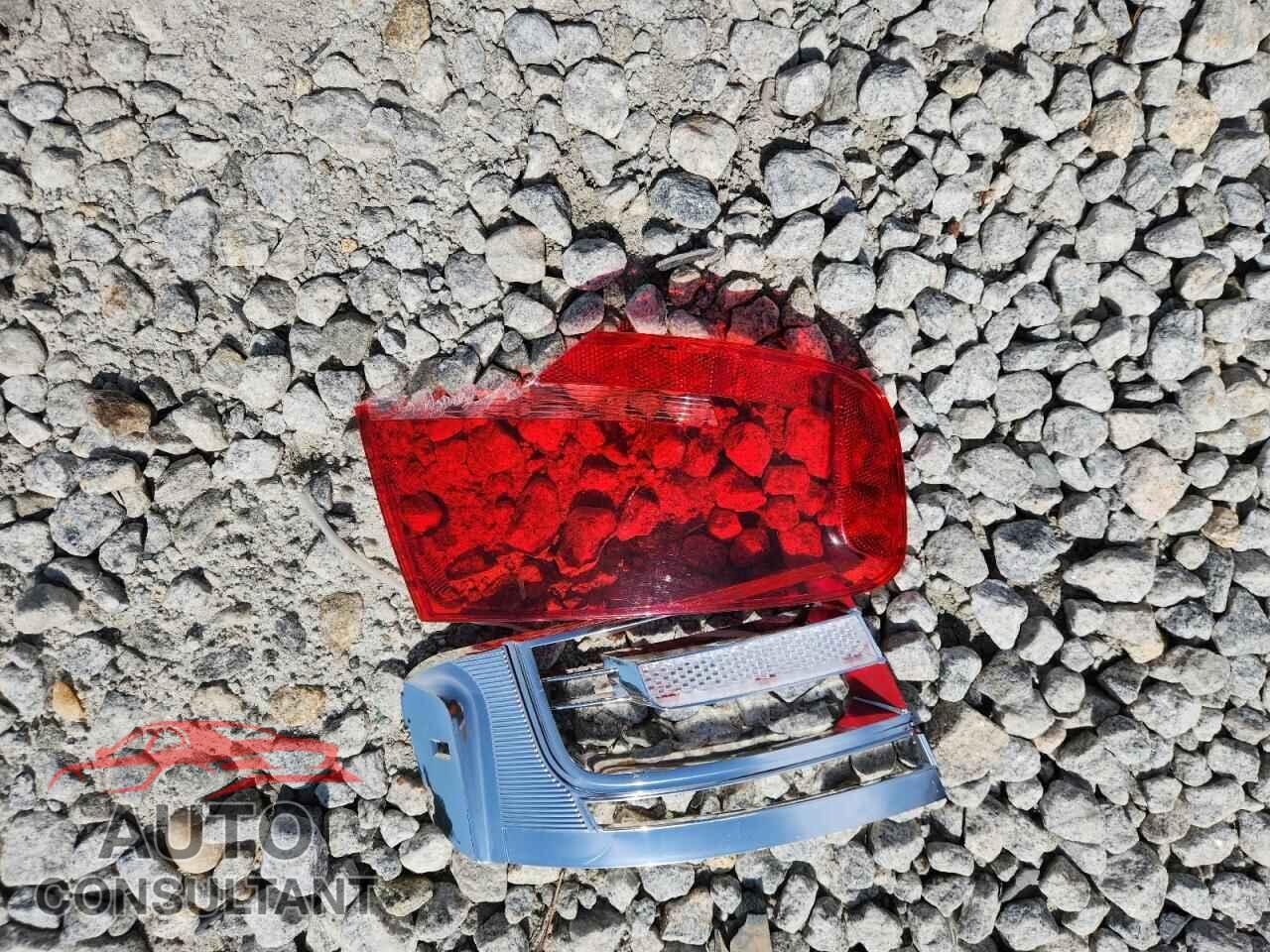 AUDI A4 2011 - WAUDFAFL0BN001630