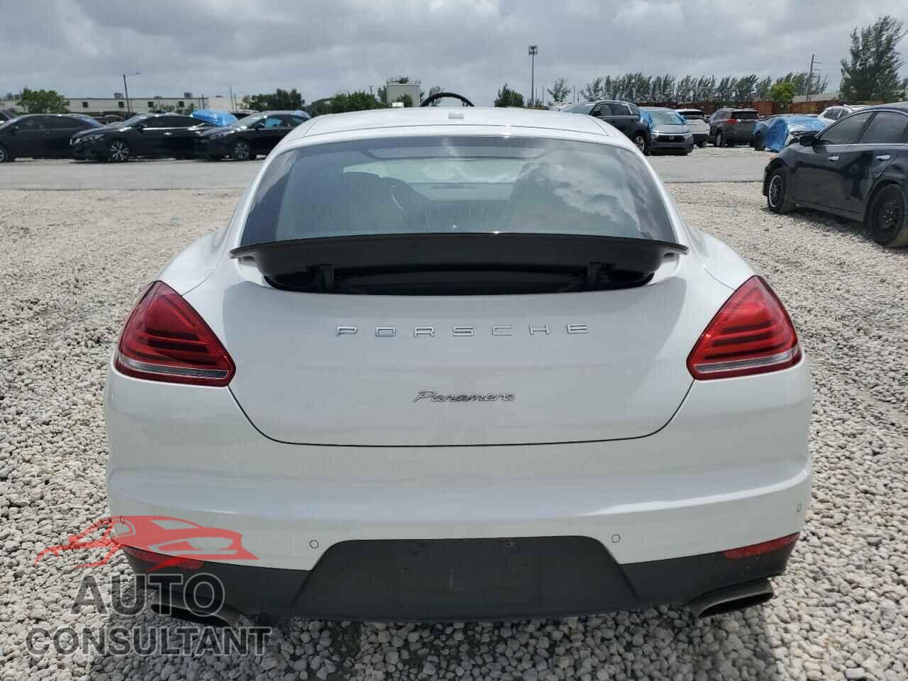 PORSCHE PANAMERA 2016 - WP0AA2A75GL002991