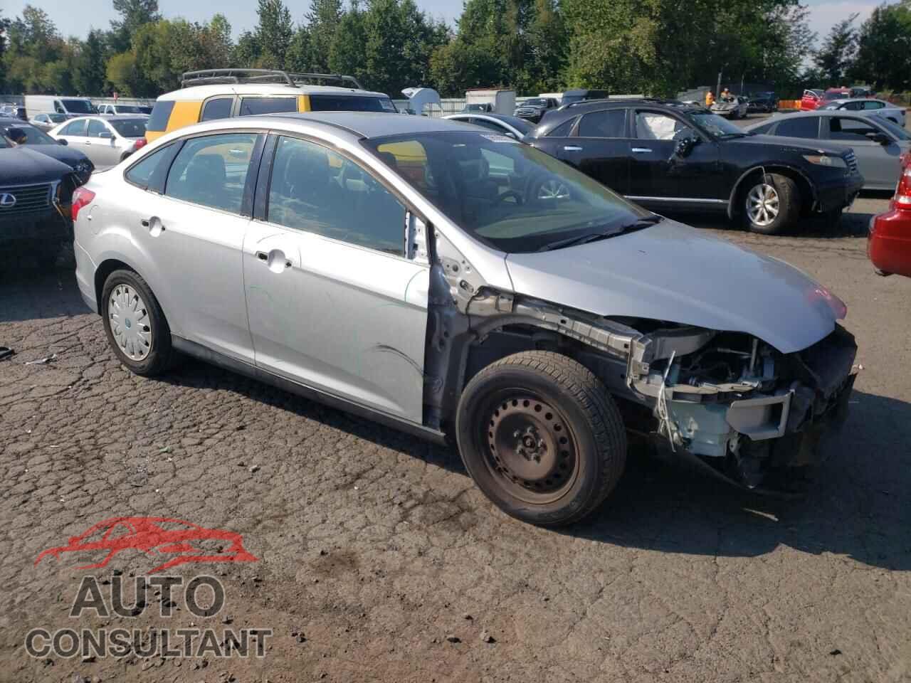 FORD FOCUS 2012 - 1FAHP3F28CL131260