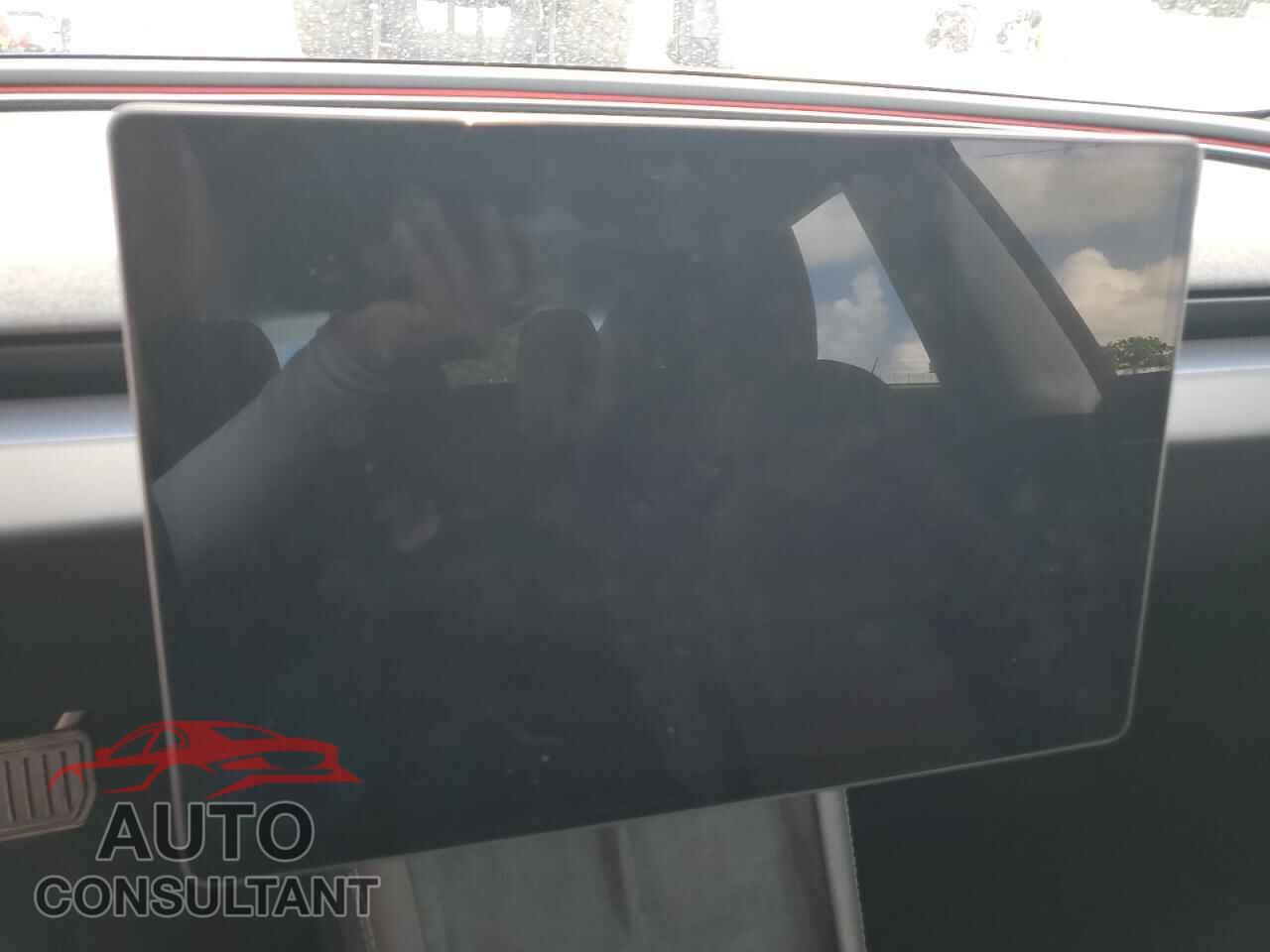 TESLA MODEL 3 2025 - 5YJ3E1EA5SF987625