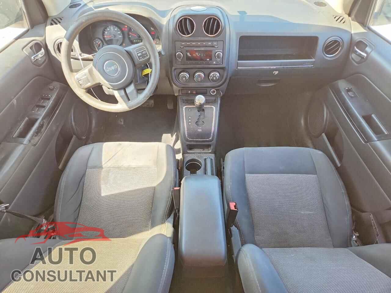 JEEP COMPASS 2012 - 1C4NJCBA0CD502501