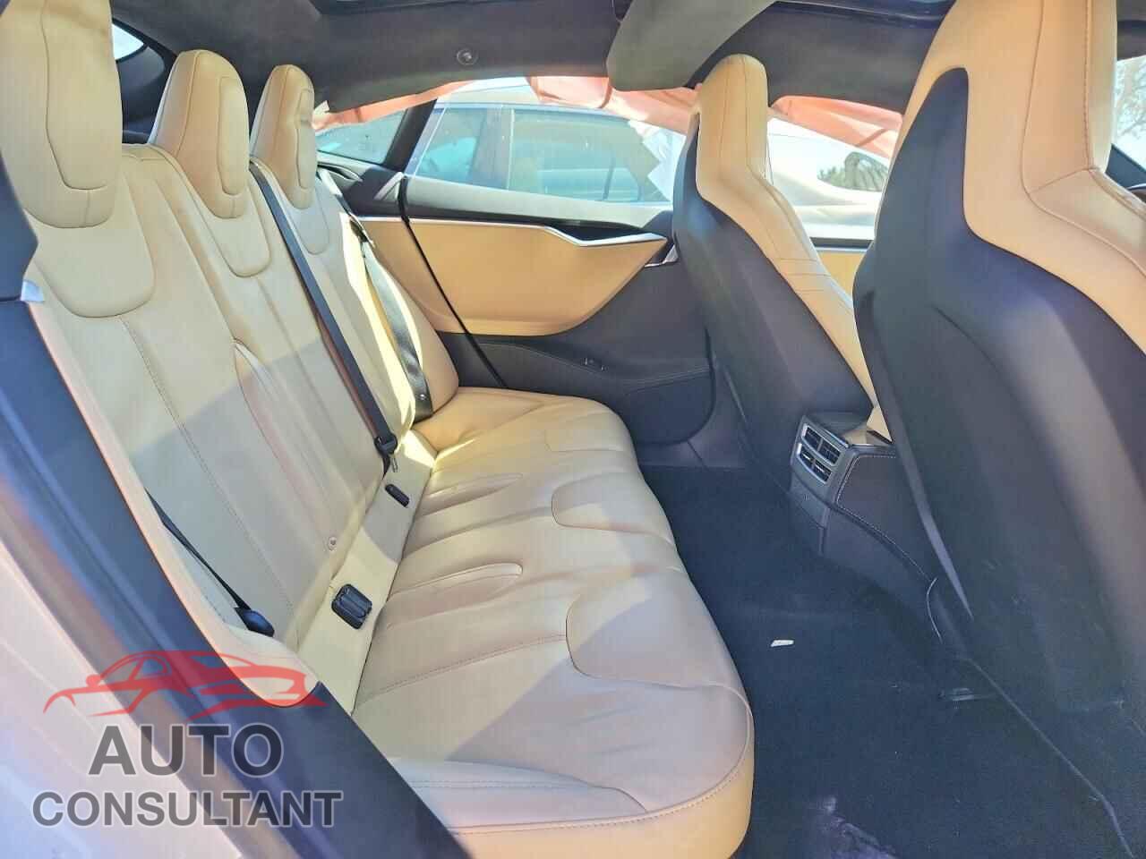 TESLA MODEL S 2016 - 5YJSA1E20GF170781
