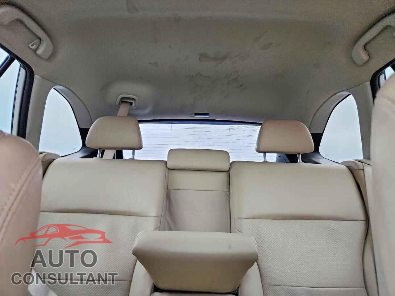 SUBARU OUTBACK 2017 - 4S4BSANC7H3255570