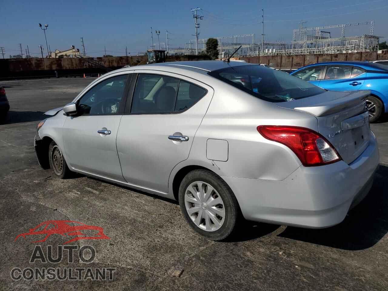 NISSAN VERSA 2017 - 3N1CN7AP1HK467034