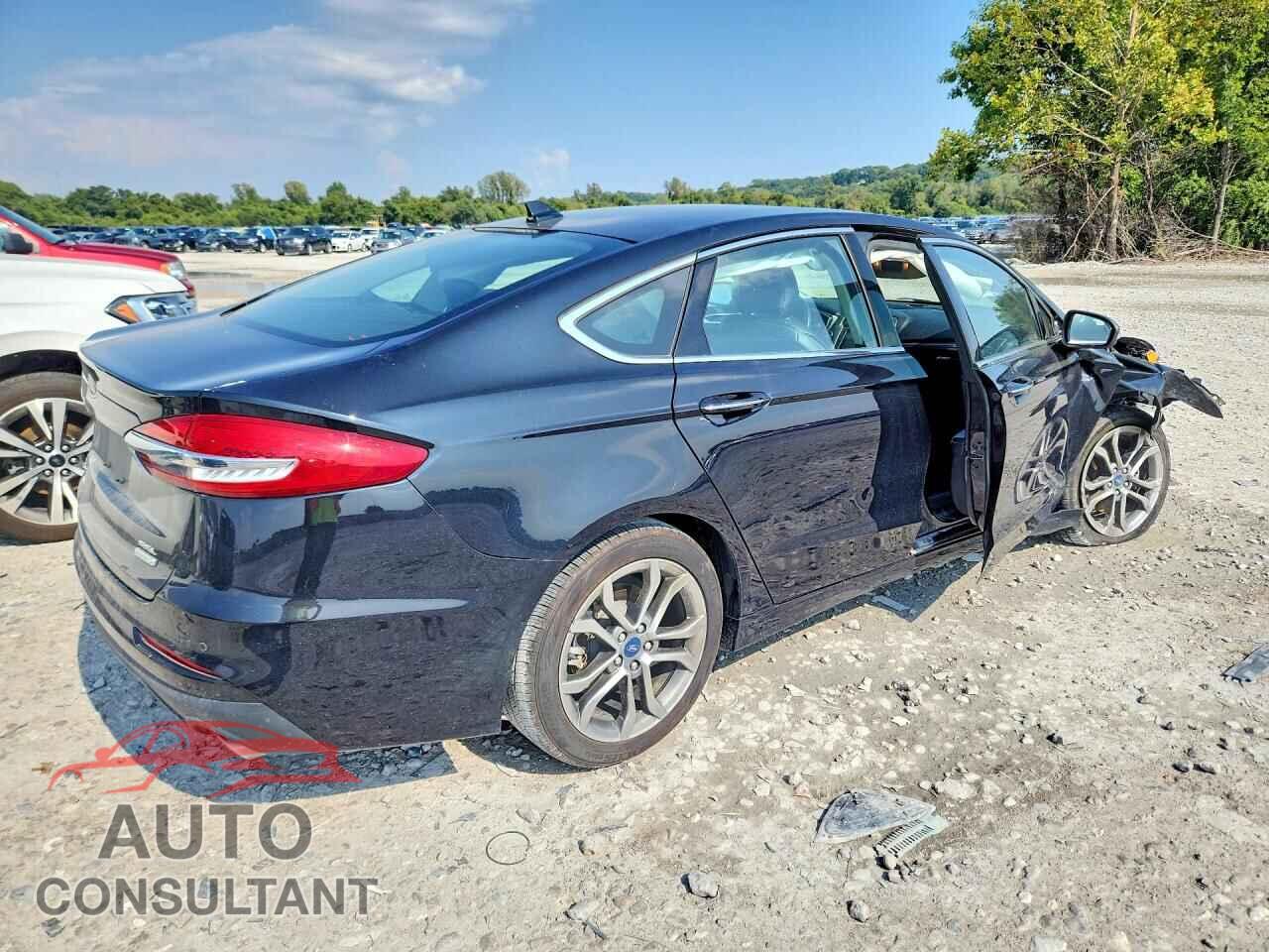 FORD FUSION 2019 - 3FA6P0CD6KR232017