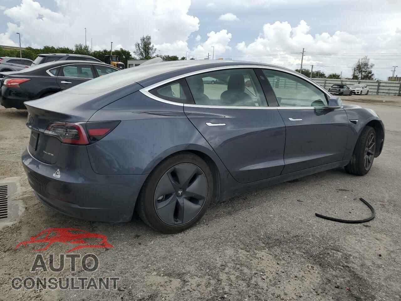 TESLA MODEL 3 2020 - 5YJ3E1EB6LF710931