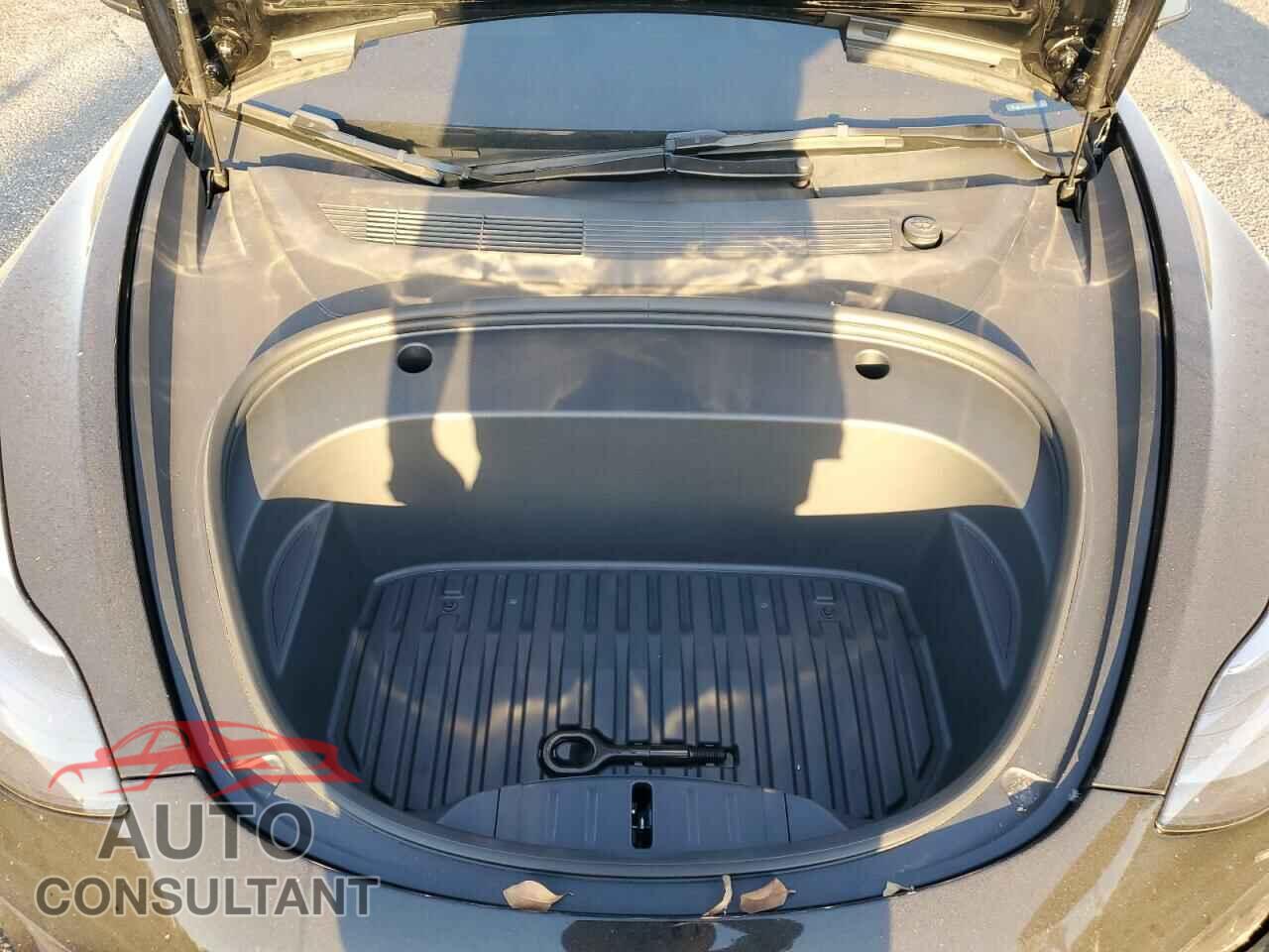 TESLA MODEL 3 2023 - 5YJ3E1EA9PF567504