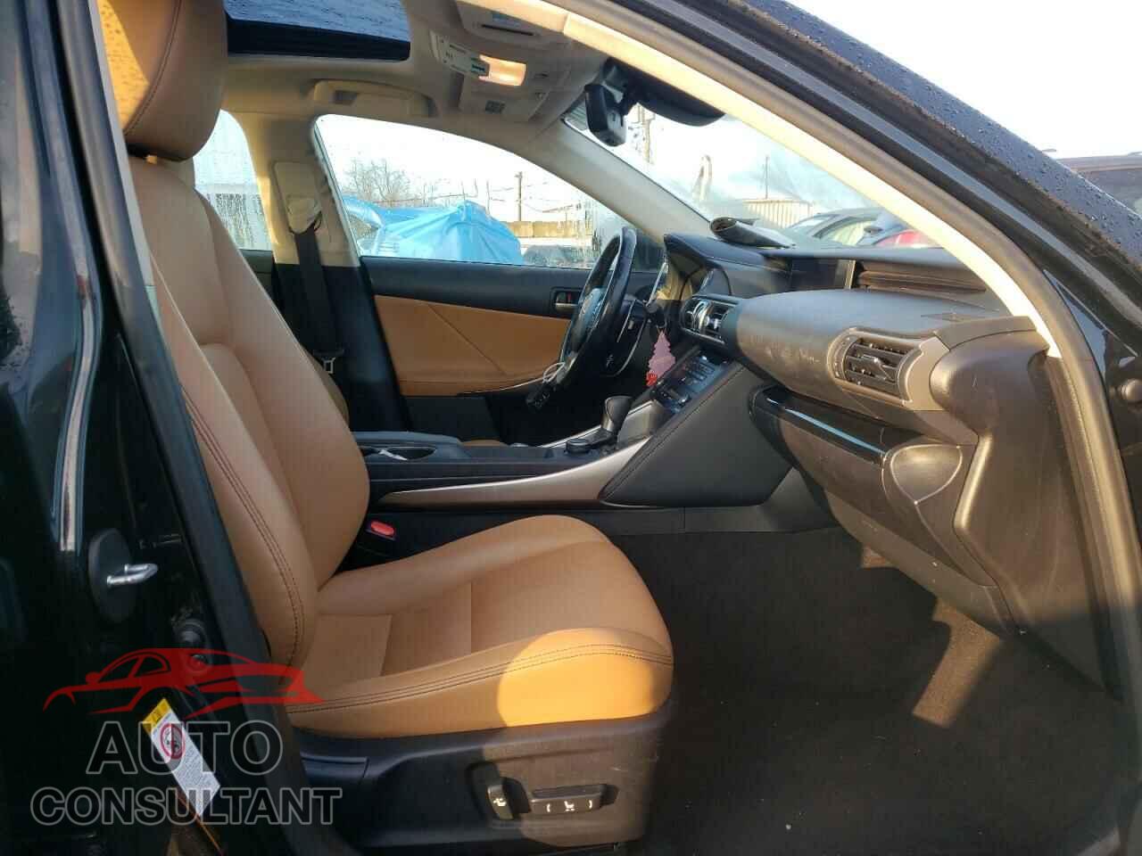 LEXUS IS 2017 - JTHCM1D28H5018178