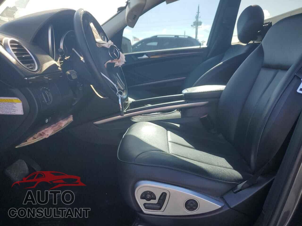 MERCEDES-BENZ GL-CLASS 2012 - 4JGBF7BE0CA778155