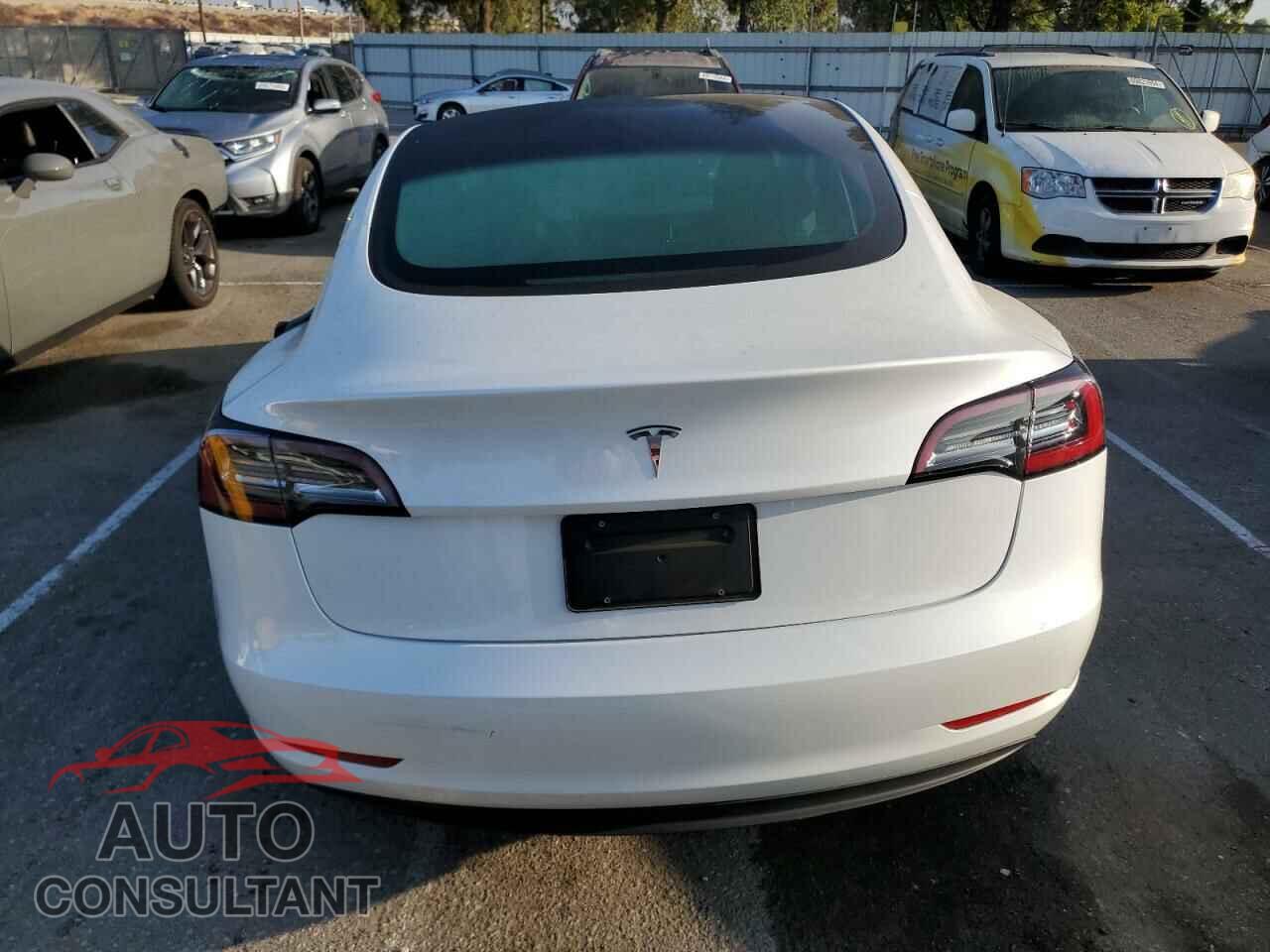 TESLA MODEL 3 2023 - 5YJ3E1EA7PF417438