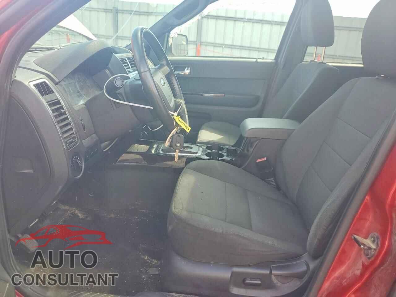 FORD ESCAPE 2010 - 1FMCU9DG9AKC89099