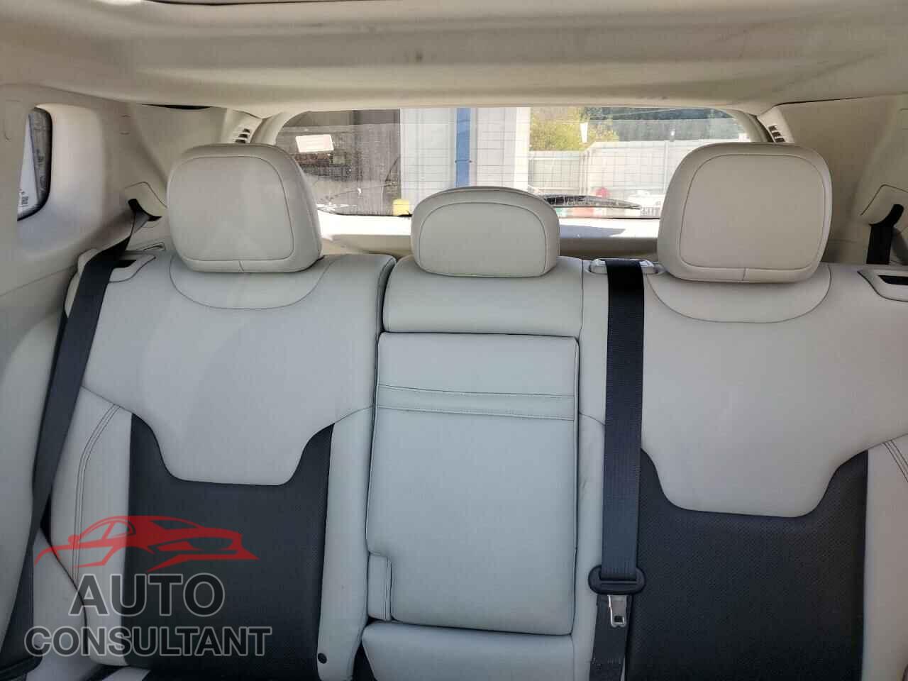 JEEP COMPASS 2018 - 3C4NJDCB5JT131324